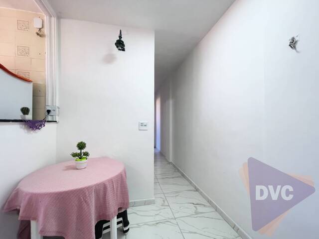 Apartamento para Venda em Cabo Frio - 2